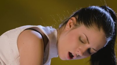 A satisfied client is a happy client, and hot black haired agent does everything that's in her power. Her plump behind is exposed, and a massive rod