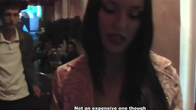 This salacious pair is turned on by salacious and dirty talk, and they are getting even hornier by the minute, so they have to cool down with ice