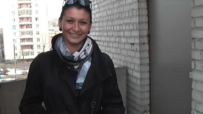Eva Cats is a good looking European girl who would like to become a pornstar. In this movie this babe receives freaky in the public shitter and this